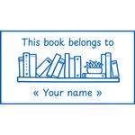 Étampе pour enseignant en anglais « This book belongs to » personnalisée avec un nom