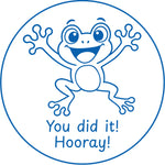 Étampe pour enseignant en anglais « You did it! Hooray! » avec grenouille qui célèbre - encre bleue