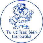 Étampe pour enseignant « Tu utilises bien tes outils » – encre bleue